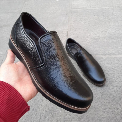 کفش چرم تبریز با تخفیف ویژه، اوستا غلام