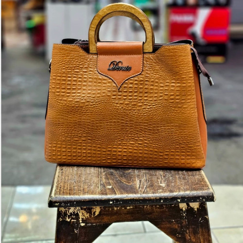 انواع کیف های مردانه و زنانه تمام چرم طبیعی