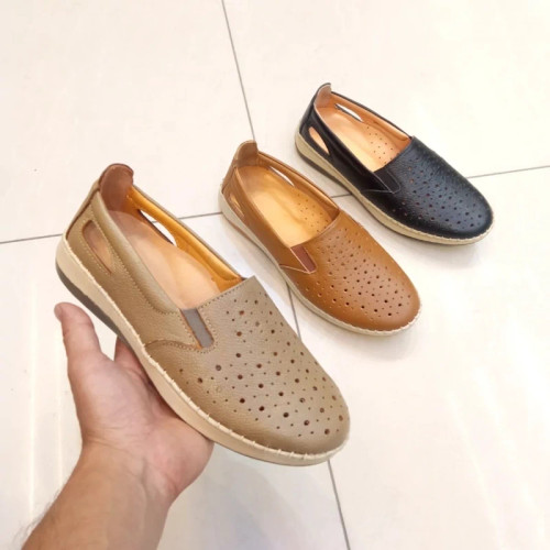 کفش زنانه تمام چرم طبی نرم دور دوخت