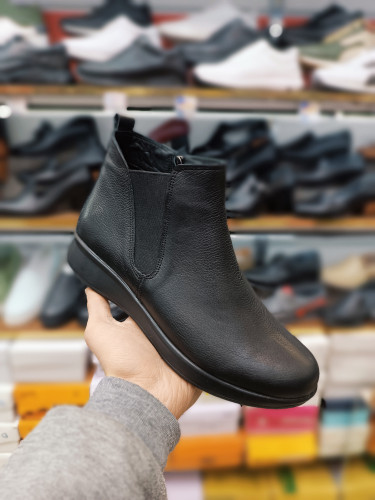 نیم بوت زنانه تمام چرم طبیعی کد ۶۷۷