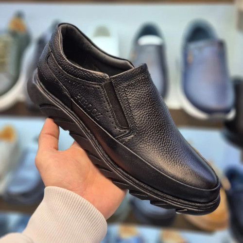 کفش اسپورت مردانه چرم طبیعی کد ۷۱۷