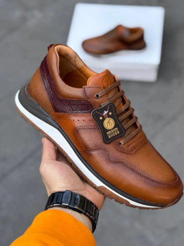 کفش اسپورتی چرم طبیعی مدل آنتونی کد ۷۱۸