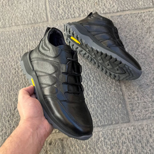 نیم بوت مردانه تمام چرم یخ شکن کد ۷۶۱