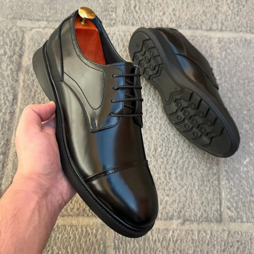 کفش مردانه تمام چرم مدل سرپنجه با کیفیت کد۷۶۴