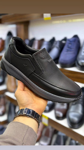 کفش اسپورت مردانه تمام چرم سبک کد ۷۹۶